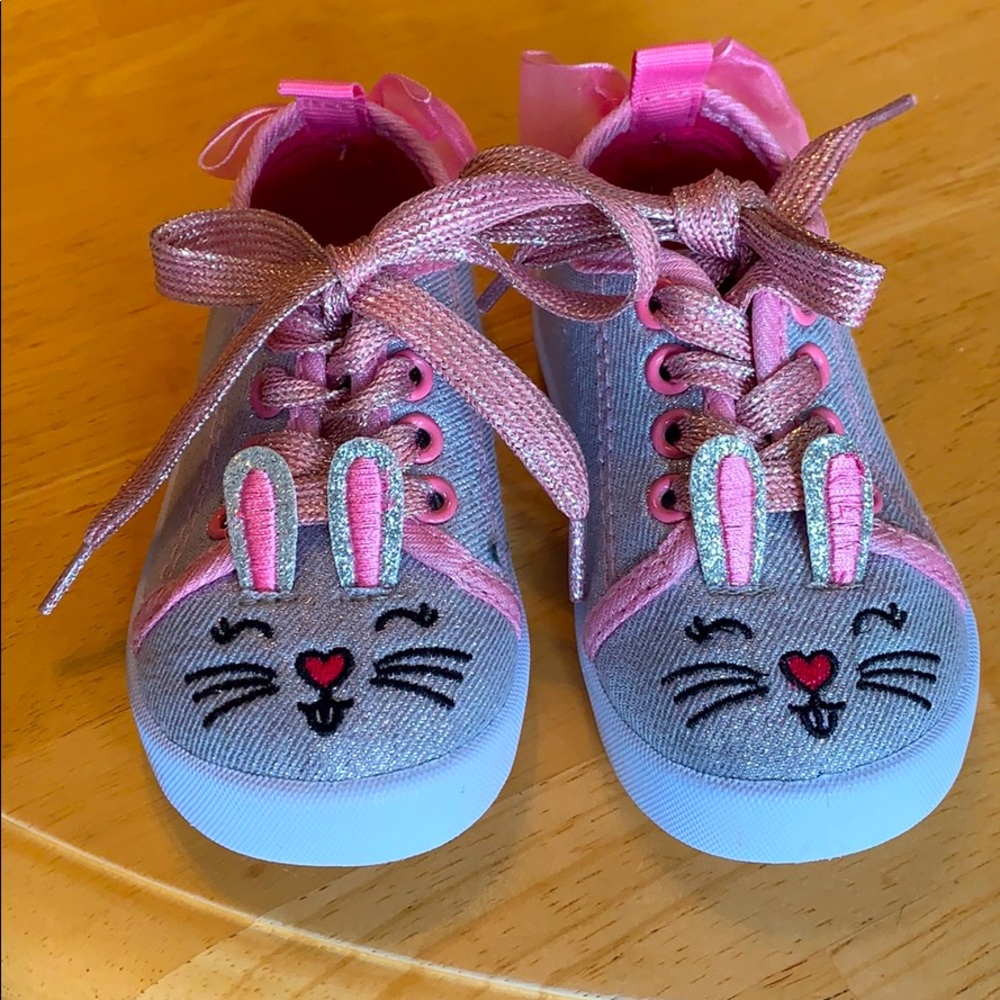 Toddler size 5 bunny sneakers
